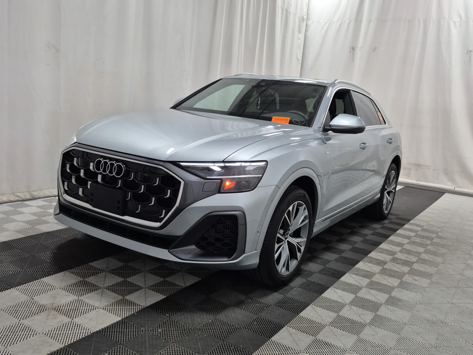 Audi Q8 Progressiv 55 TFSI quattro