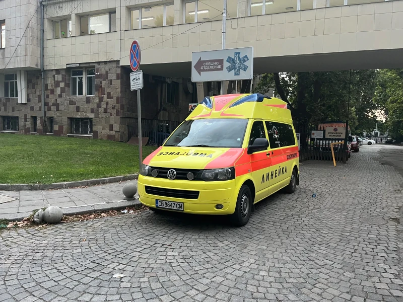 VW T5 2.0 Линейка, снимка 8 - Бусове и автобуси - 52018391