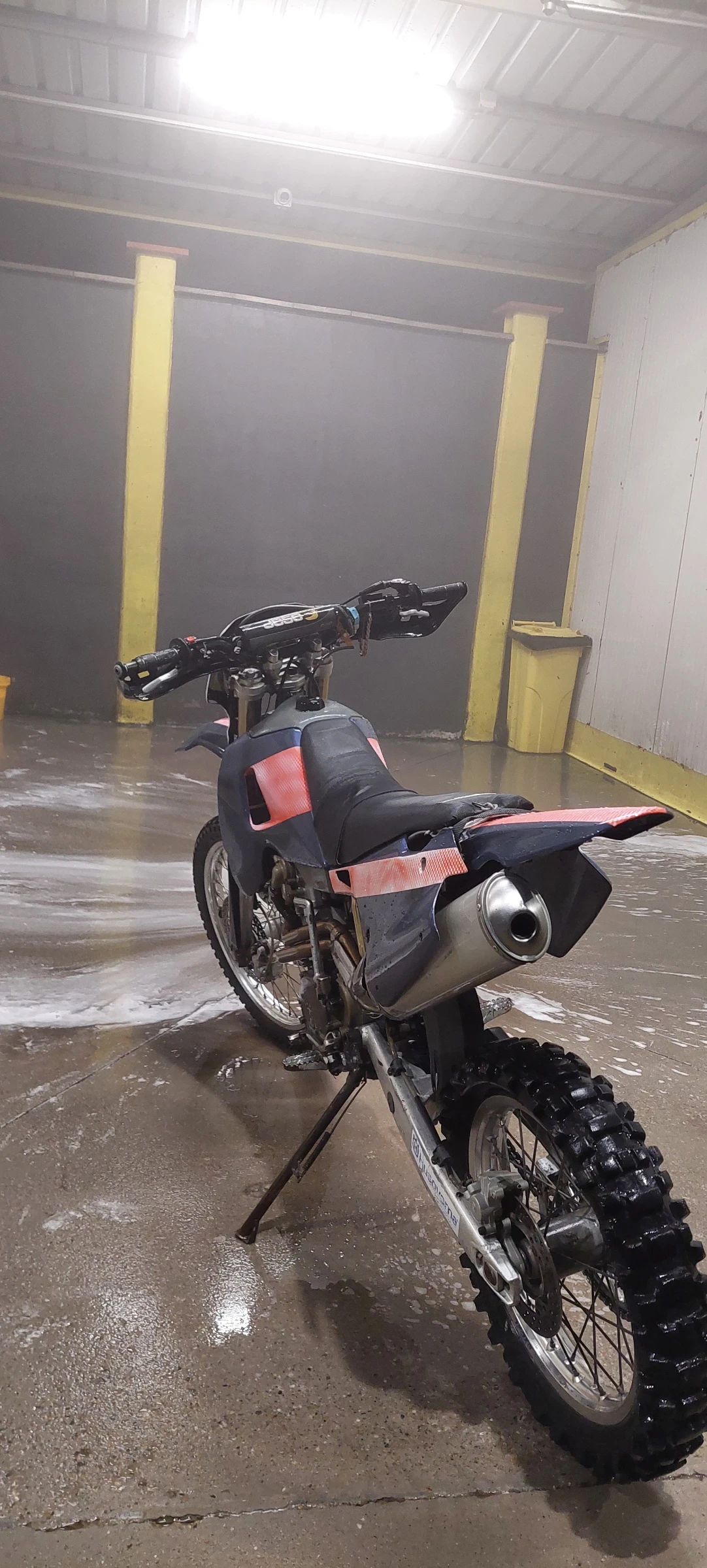 Husqvarna TE 410 - изображение 2