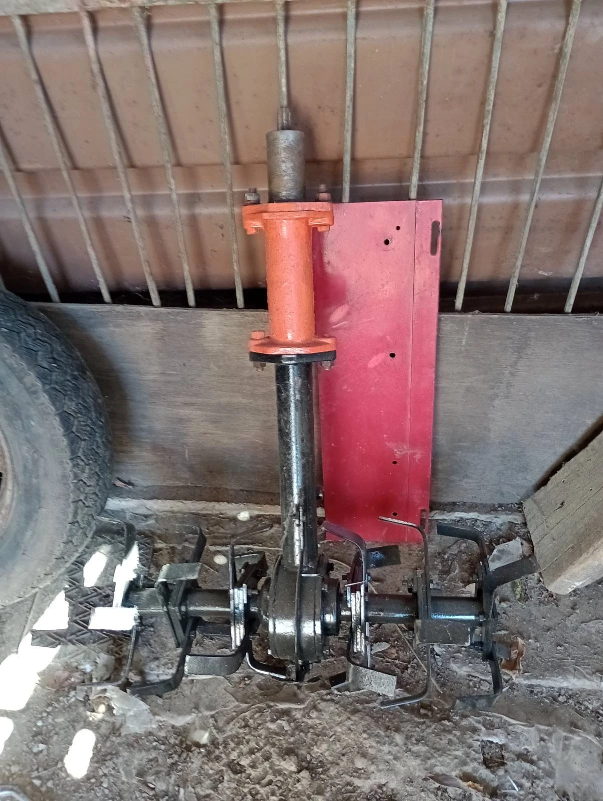 Мотокултиватор Беларус, снимка 3 - Селскостопанска техника - 53958361