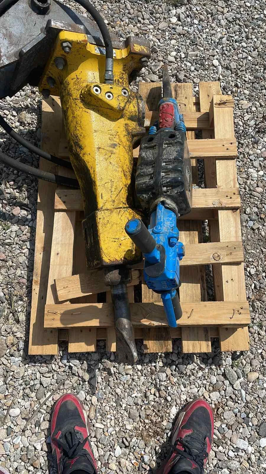 Допълнително оборудване Хидравличен чук Epiroc / Atlas Copco SB 152 - изображение 10