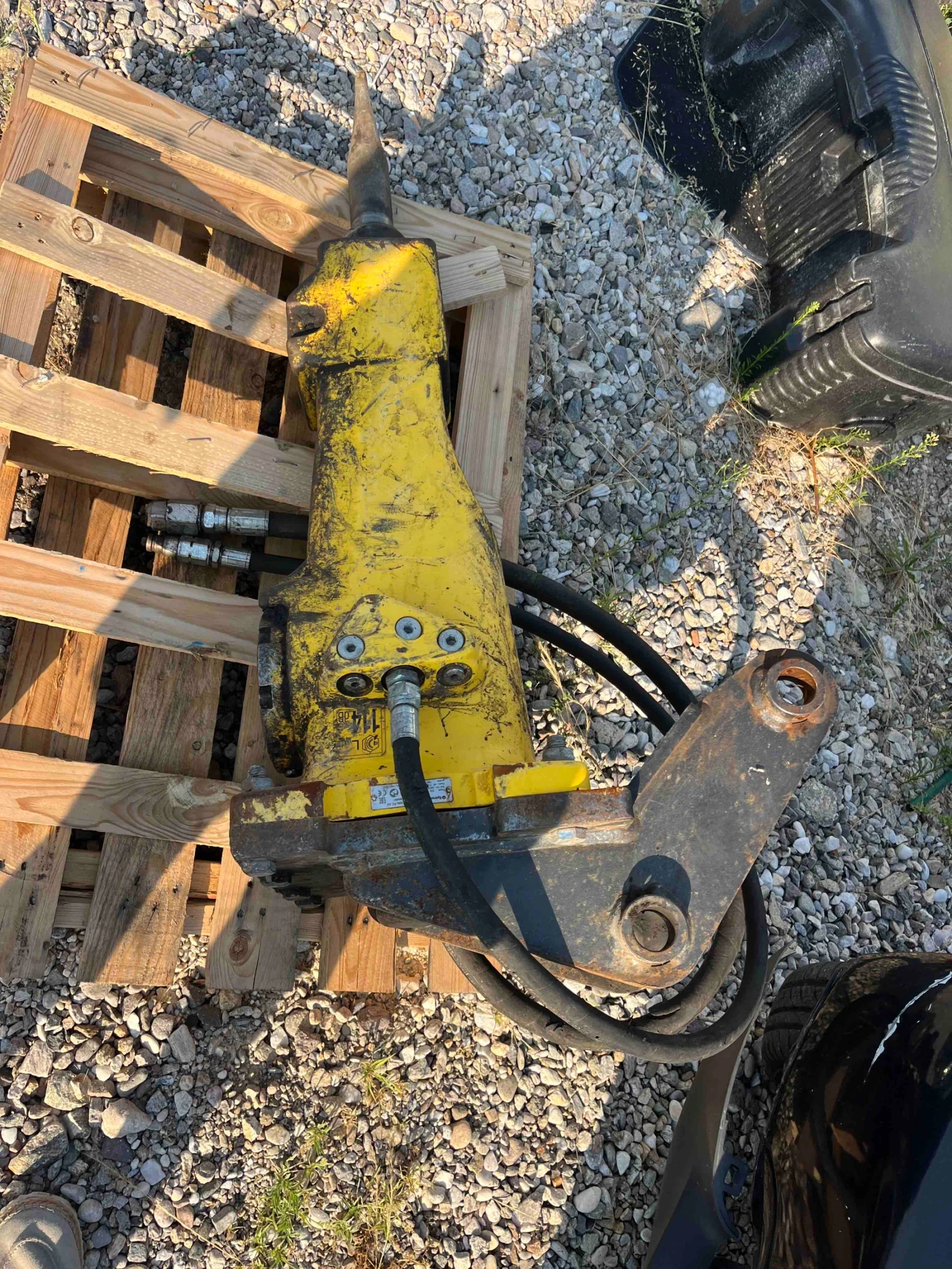 Допълнително оборудване Хидравличен чук Epiroc / Atlas Copco SB 152 - изображение 6