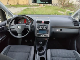 VW Touran 2.0TDI 140к.с 7-местен + зимни гуми, снимка 11
