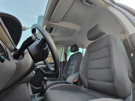 VW Touran 2.0TDI 140к.с 7-местен + зимни гуми, снимка 10