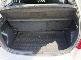 Toyota Yaris 1.4d 140x.km Euro6 FACE LIFT , снимка 10