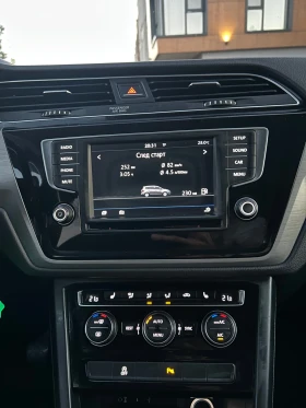 VW Touran 2.0/TDI/7 места, снимка 12