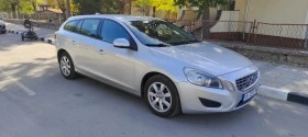 Volvo V60, снимка 8