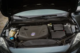 Volvo V40 D4 / , снимка 10