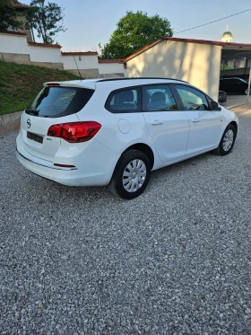 Обява за продажба на Opel Astra J ~7 100 лв. - изображение 4