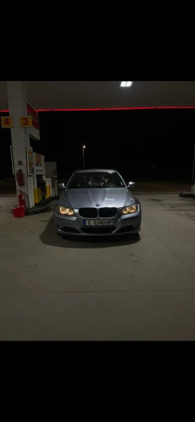     BMW 320