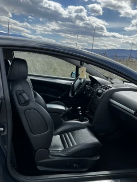 Peugeot 407 Coupe V6 Petrol - 3200 € / 6258.66 лв. - 36129837 9