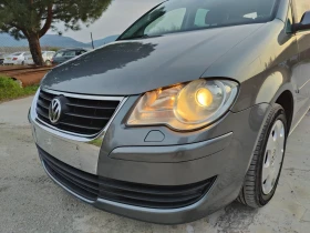 VW Touran 2.0TDI 140к.с 7-местен + зимни гуми - 3500 € / 6845.40 лв. - 35869525 5