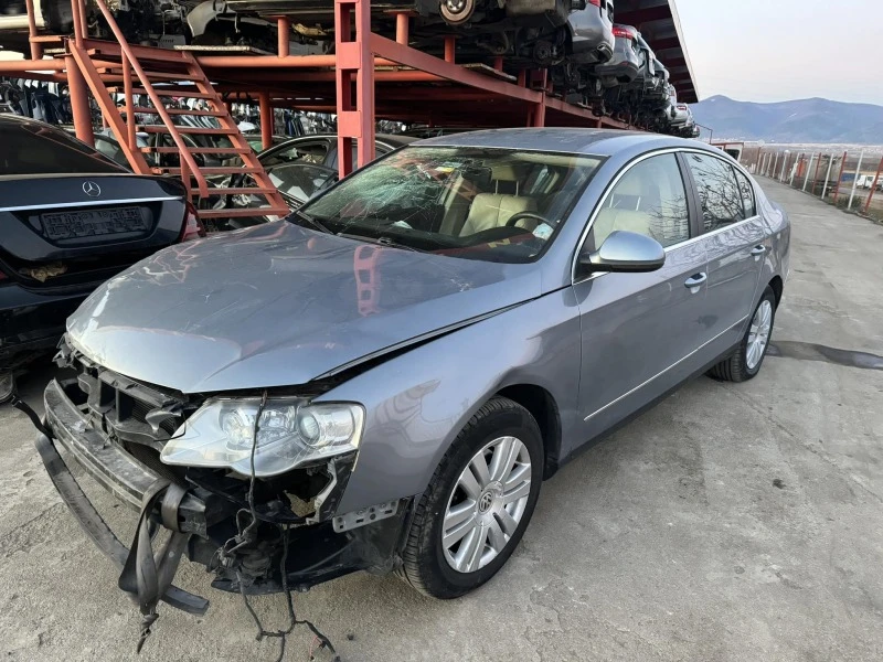 VW Passat 1.4, снимка 1 - Автомобили и джипове - 43391020