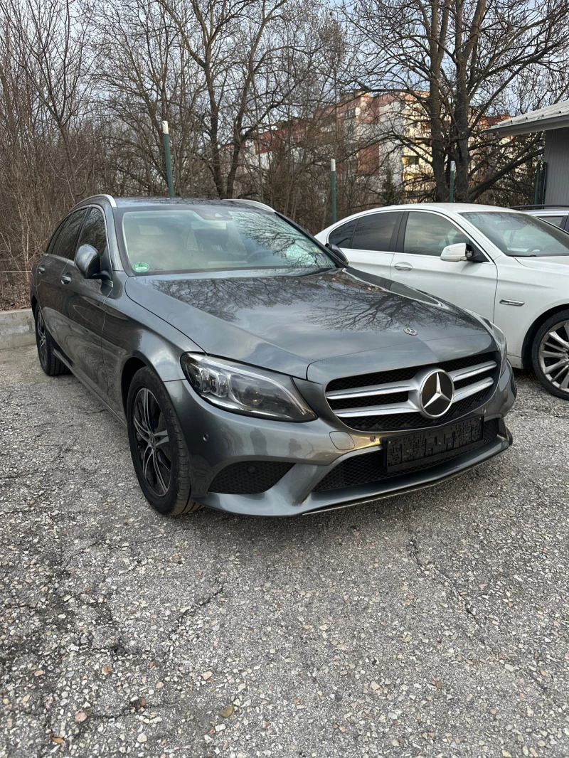 Mercedes-Benz C 220 FACE 2019 - 194кс - 9G, снимка 1 - Автомобили и джипове - 47596464