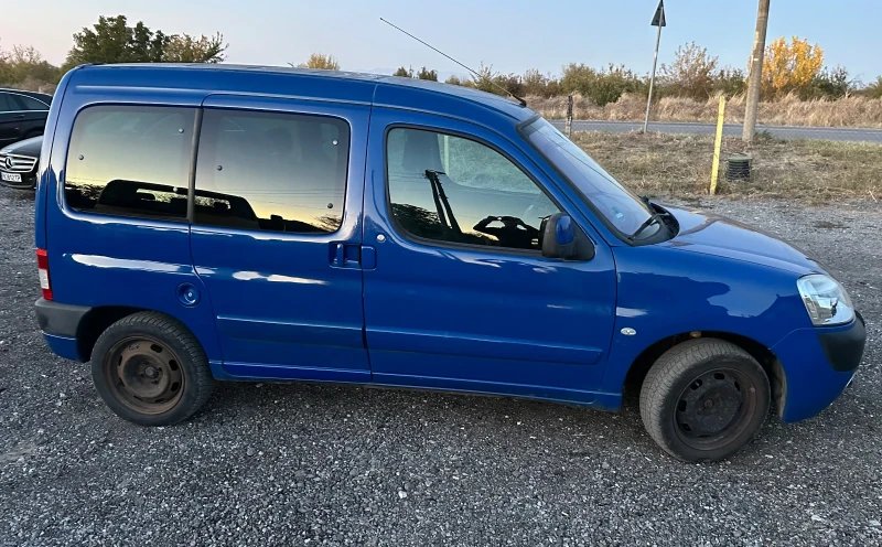 Peugeot Partner 1.6 HDI, снимка 2 - Автомобили и джипове - 48364076