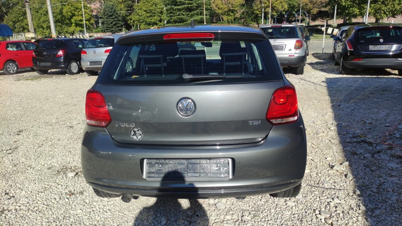 VW Polo 1.6 TDI, снимка 9 - Автомобили и джипове - 47491170