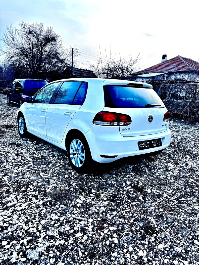 VW Golf 2.0 TDI, снимка 4 - Автомобили и джипове - 49305236