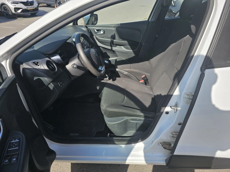 Renault Clio Energy dCi 75 к.с. BVM5 (с N1 хомологация), снимка 12 - Автомобили и джипове - 51556204