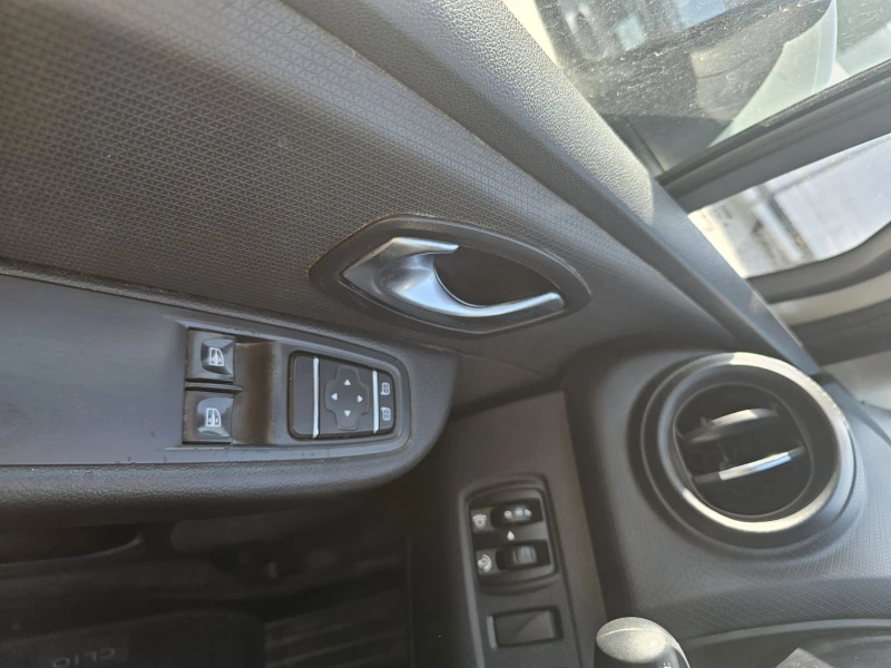 Renault Clio Energy dCi 75 к.с. BVM5 (с N1 хомологация), снимка 10 - Автомобили и джипове - 51556204