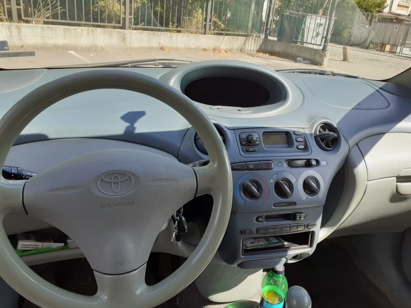 Toyota Yaris, снимка 6 - Автомобили и джипове - 52589025