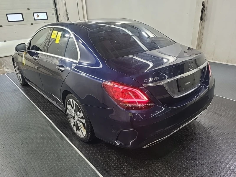 Mercedes-Benz C 300 * CARFAX * ЦЕНА ДО БГ, снимка 6 - Автомобили и джипове - 53205670
