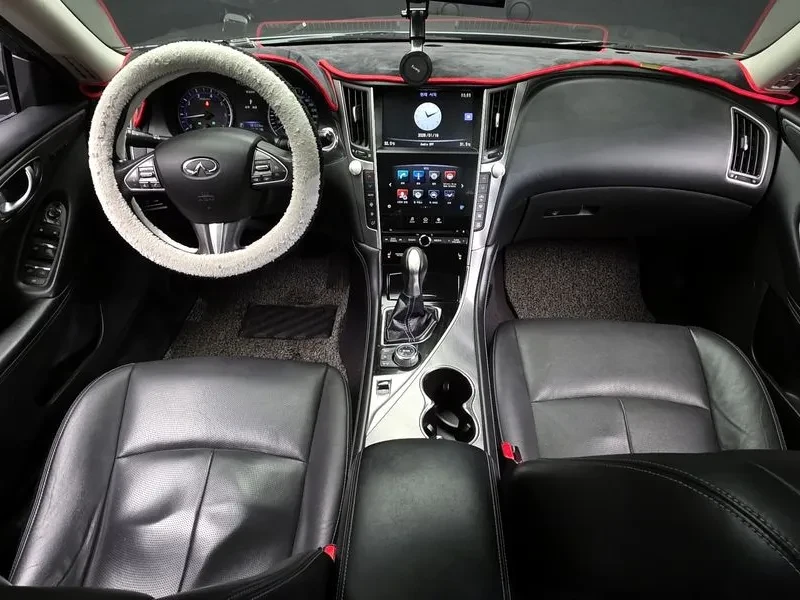 Infiniti Q50 Premium 2.2 Дизел, снимка 3 - Автомобили и джипове - 55439956