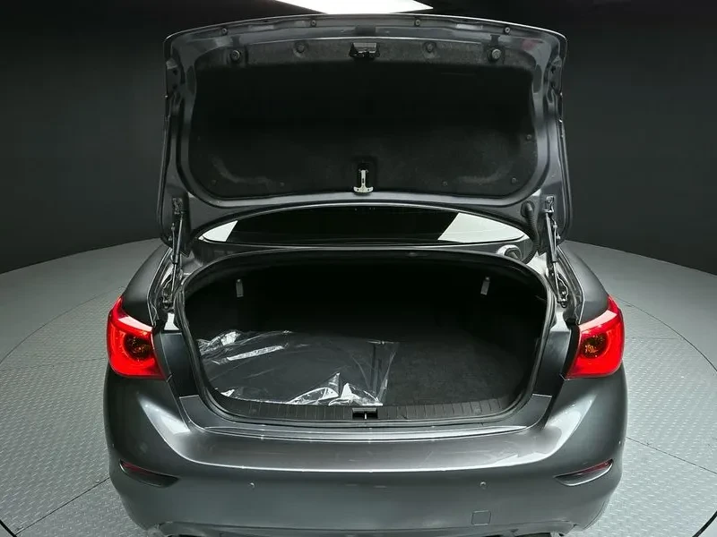Infiniti Q50 Premium 2.2 Дизел, снимка 13 - Автомобили и джипове - 55439956