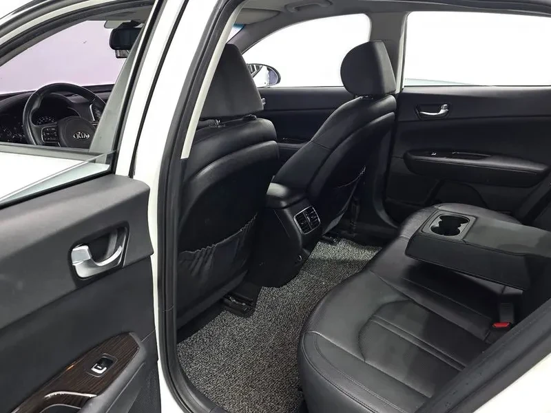 Kia K5 2.0 MX PRESTIGE, снимка 12 - Автомобили и джипове - 55717729