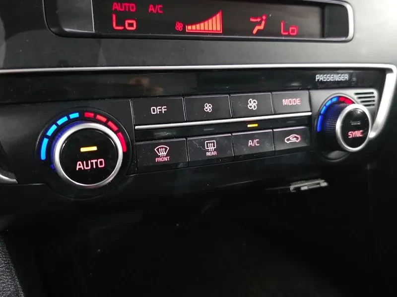 Kia K5 2.0 MX PRESTIGE, снимка 16 - Автомобили и джипове - 55717729