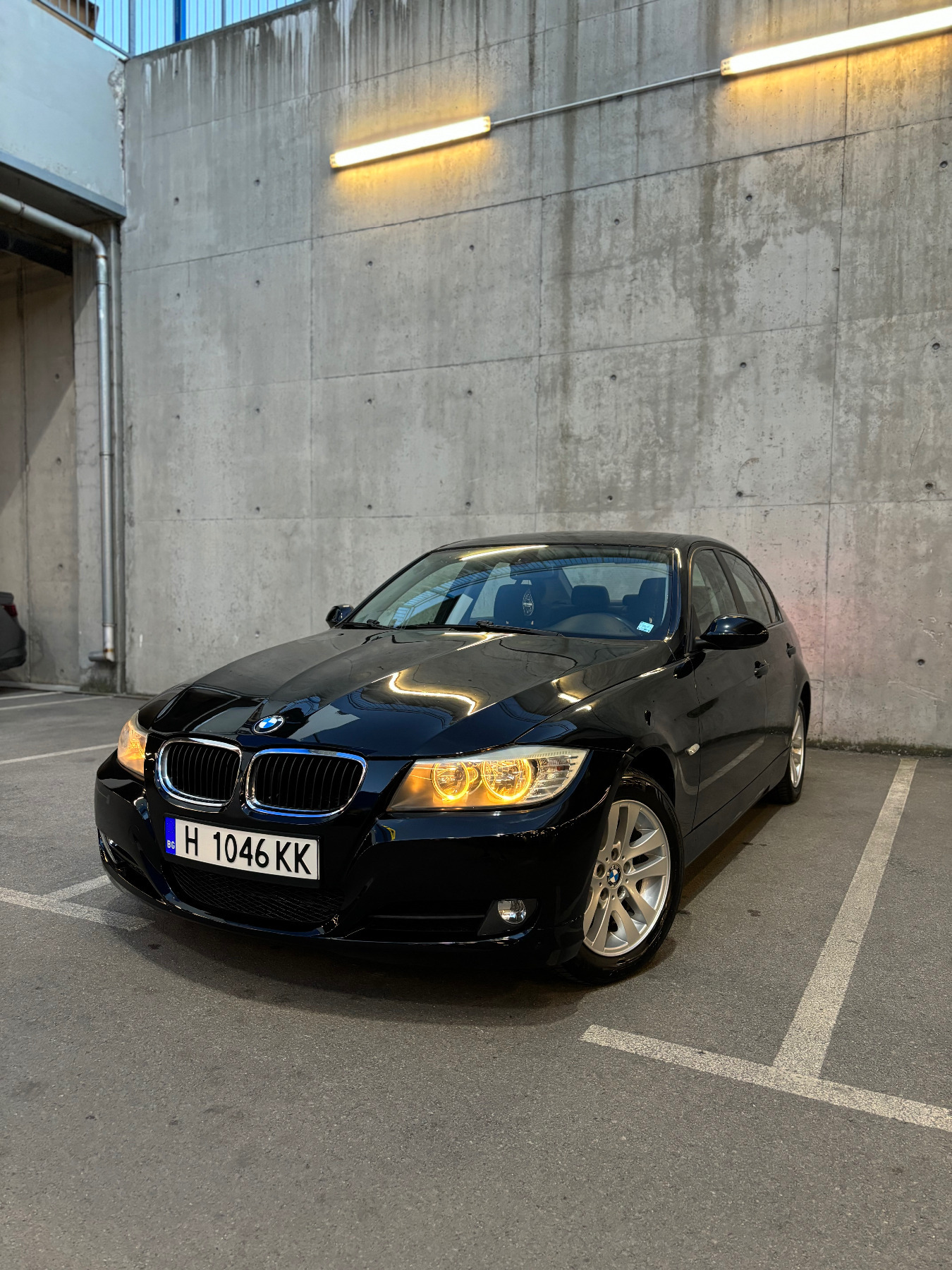 BMW 320 2.0 D - изображение 1