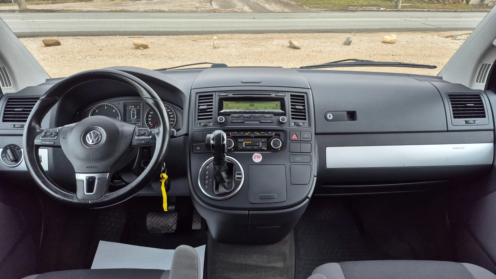 VW Multivan 2.0 TDI 4MOTION  AVTOMATIK Германия Отличен | Mobile.bg — изображение 13