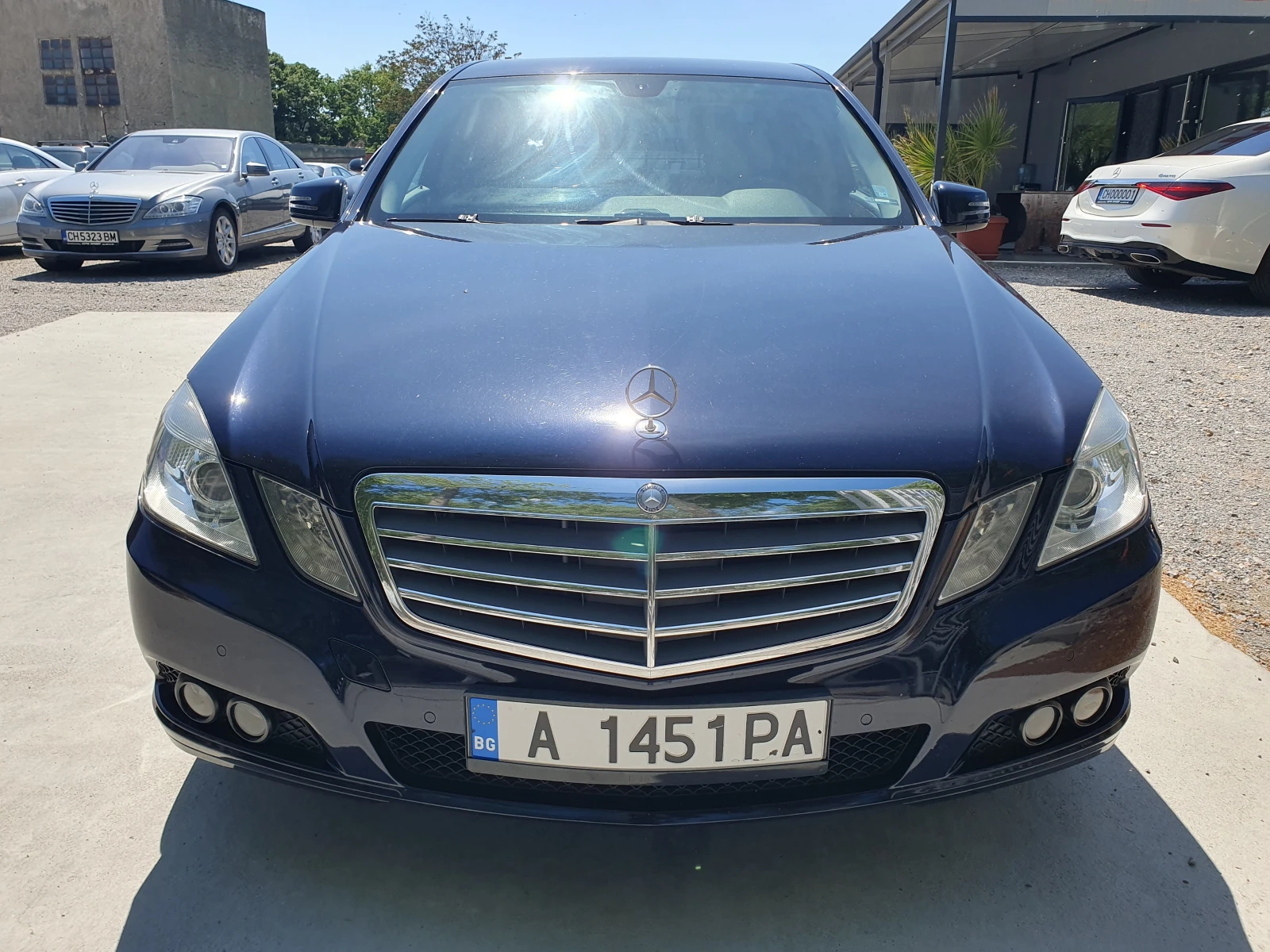 Mercedes-Benz E 200 2.2/136ks - изображение 2