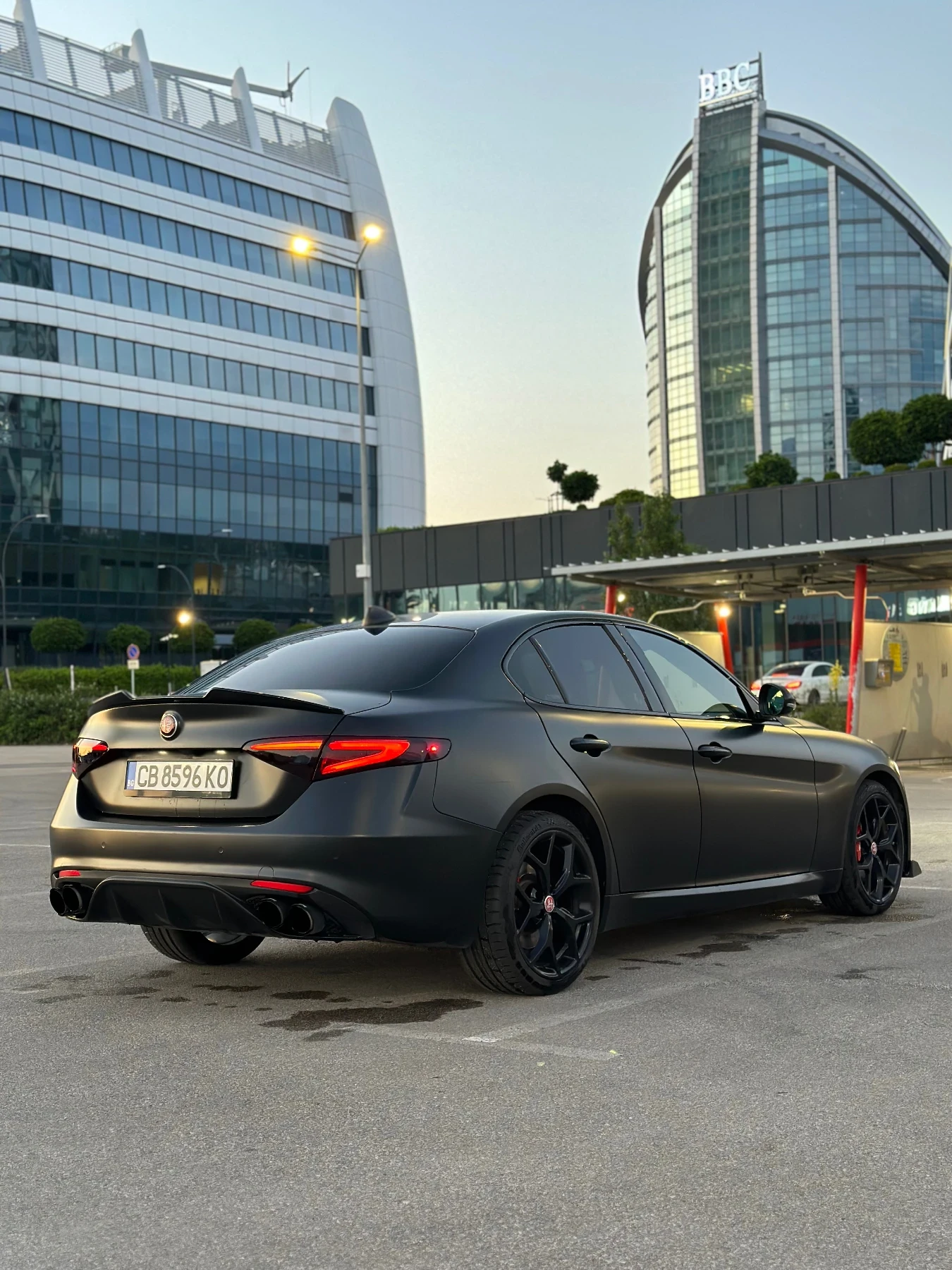 Alfa Romeo Giulia Veloce Q4 - изображение 4