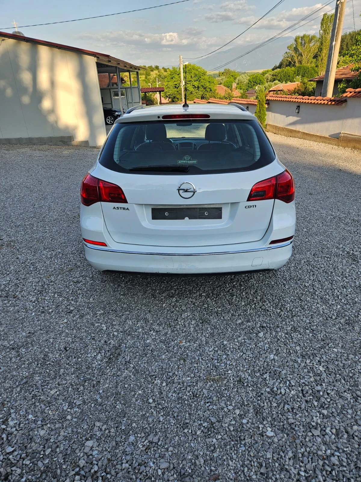 Opel Astra J - изображение 6