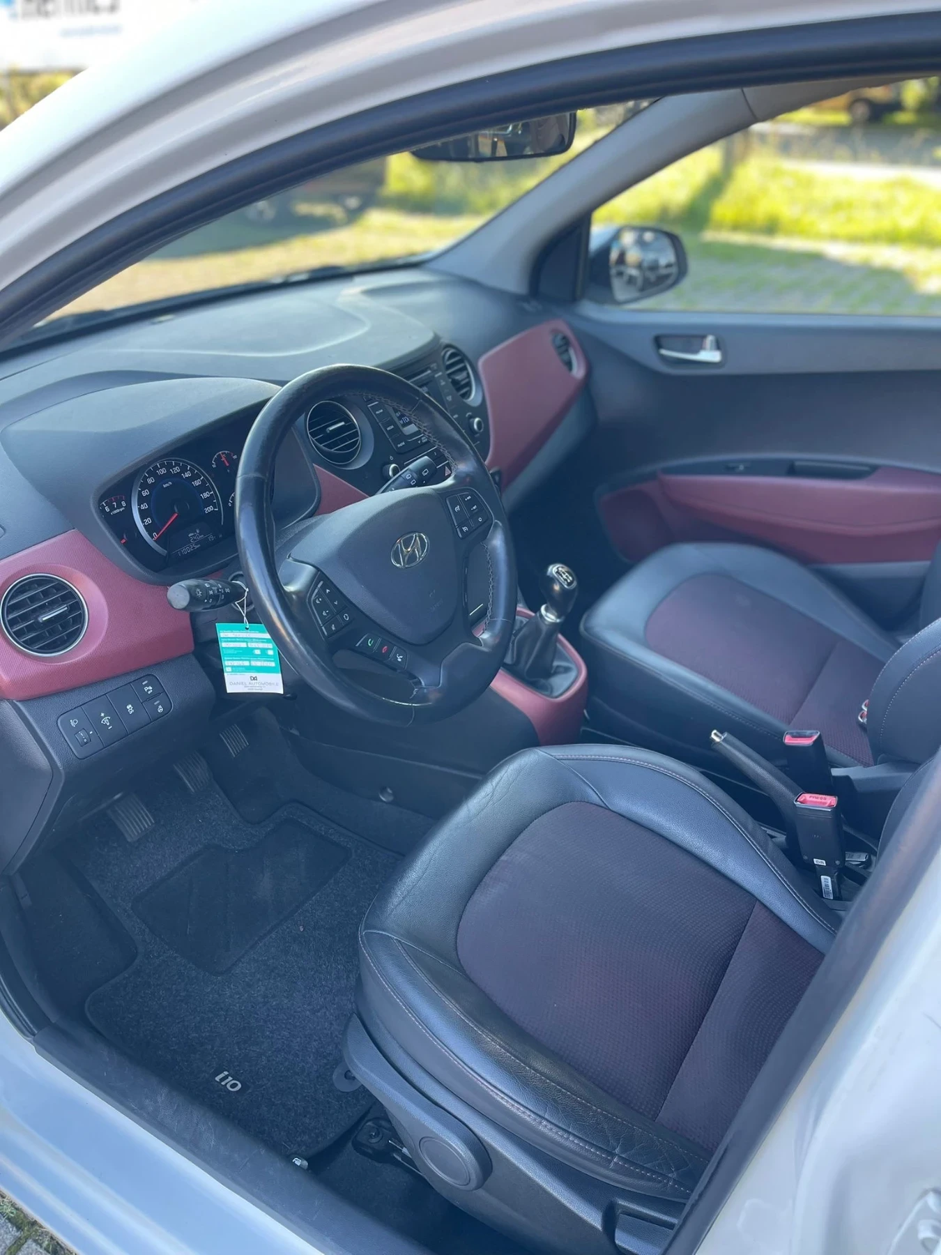 Hyundai I10 1.2i Vertex Швейцария - изображение 7