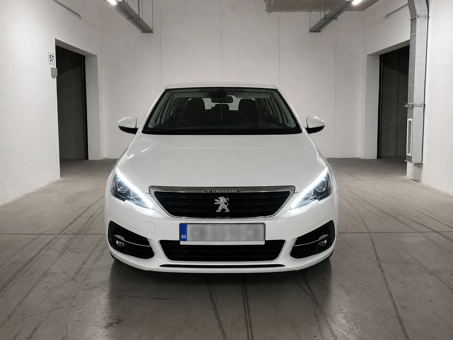 Peugeot 308 1.5HDI* КРУИЗКОНТРОЛ* EURO6* 