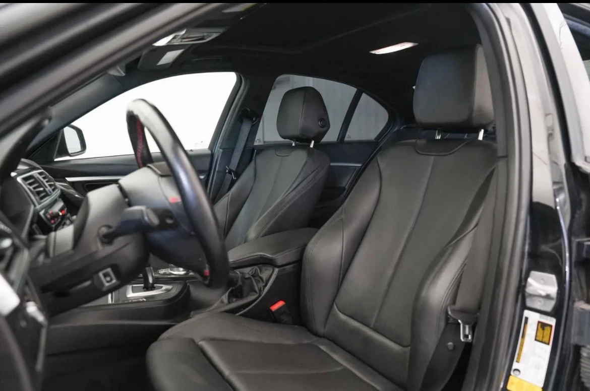 BMW 330 XDRIVE * * CARFAX * * АВТО КРЕДИТ * *  - изображение 4