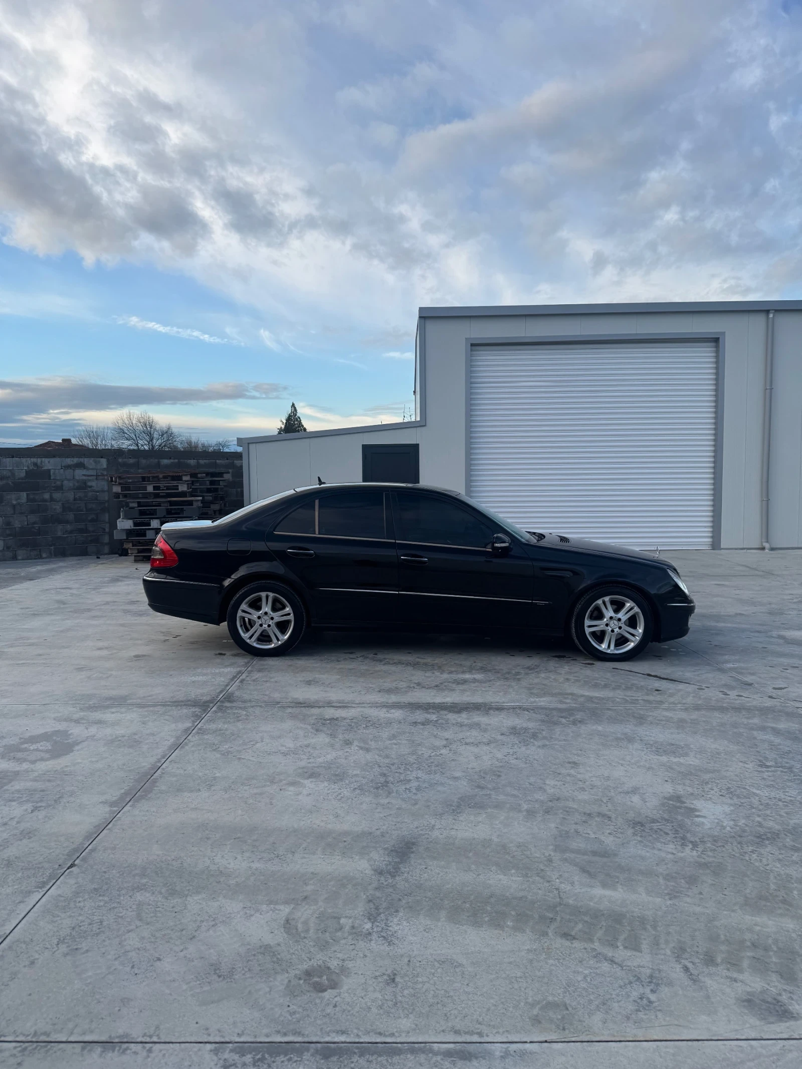 Mercedes-Benz E 280  - изображение 6