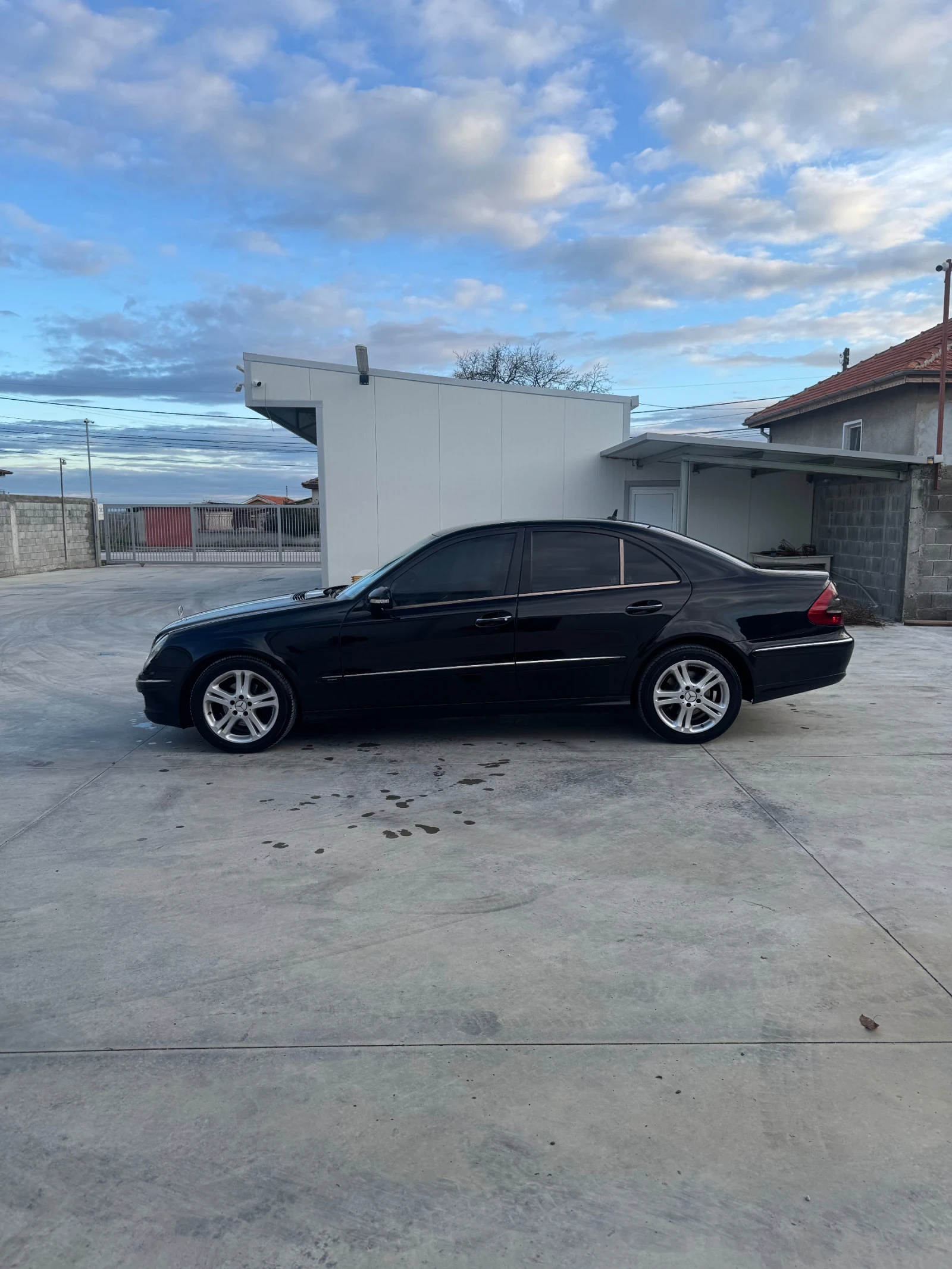 Mercedes-Benz E 280  - изображение 4