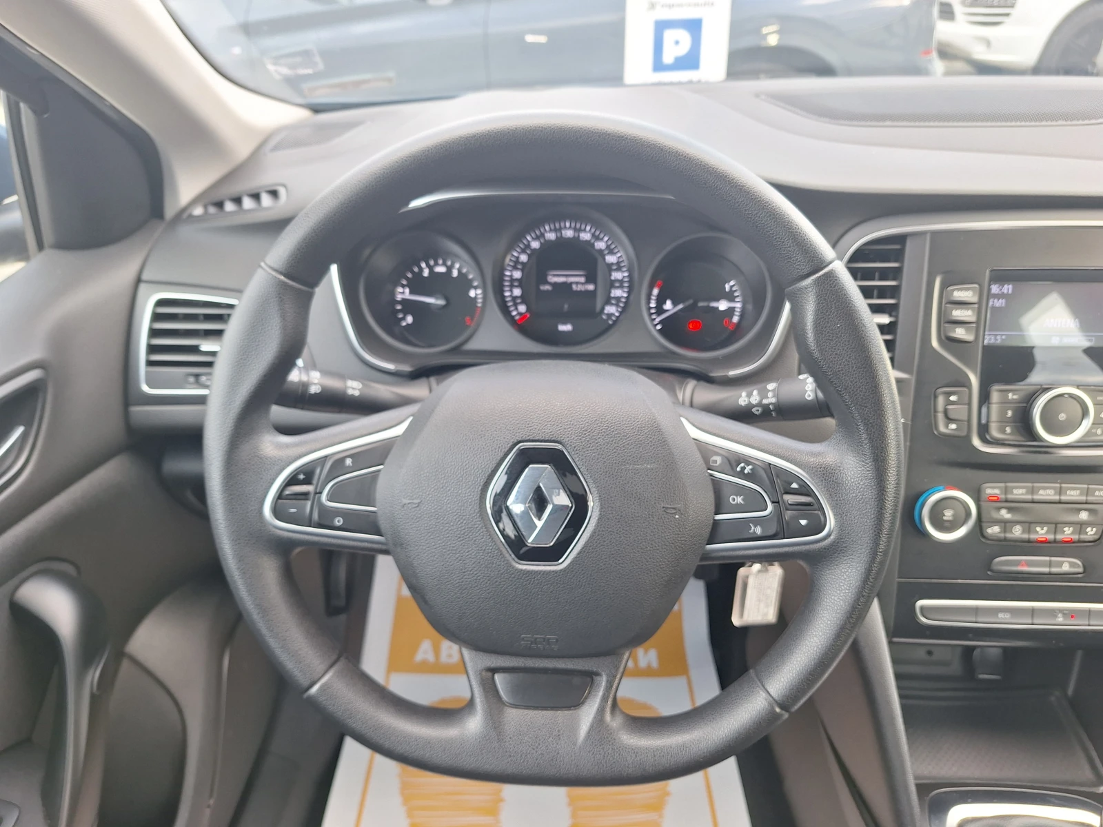 Renault Megane 1.5dCi 90к.с. - изображение 9
