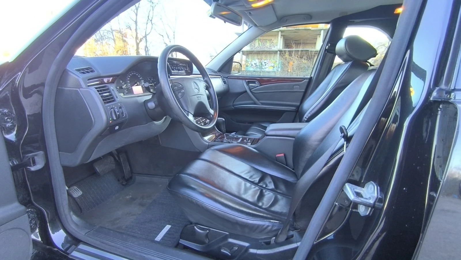 Mercedes-Benz E 270 Zanardo Medio, снимка 7 - Автомобили и джипове - 52743731