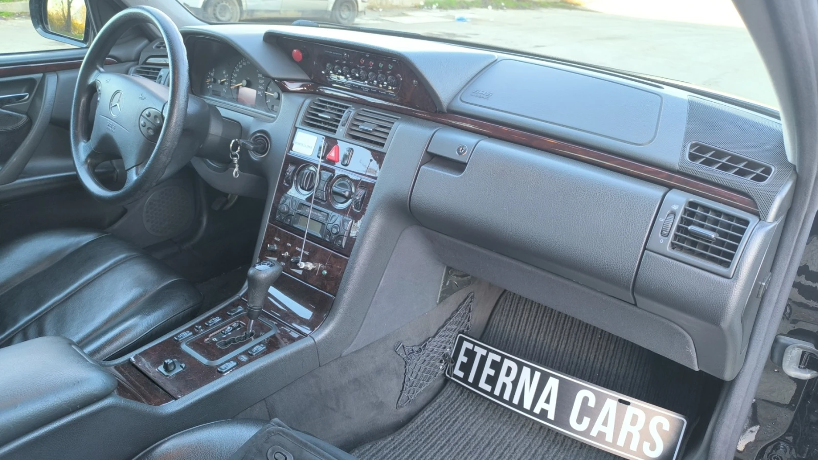 Mercedes-Benz E 270 Zanardo Medio, снимка 10 - Автомобили и джипове - 52743731