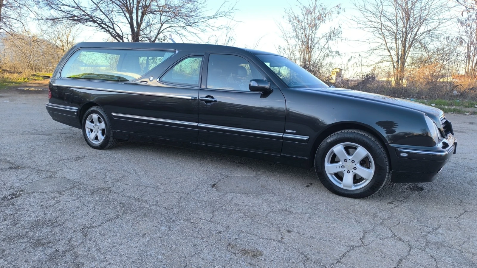 Mercedes-Benz E 270 Zanardo Medio, снимка 14 - Автомобили и джипове - 52743731