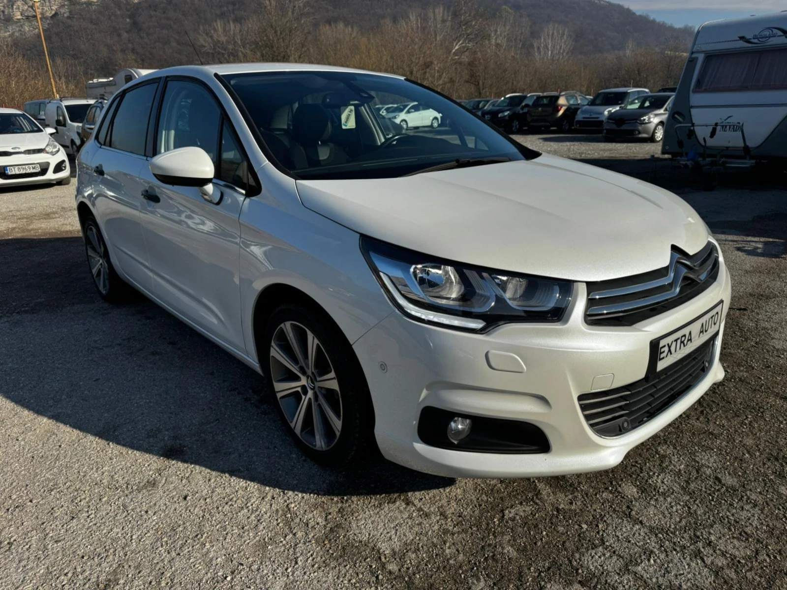Citroen C4 1.2i, АВТОМАТ, ЕВРО 6, FACELIFT, FULL  - изображение 6