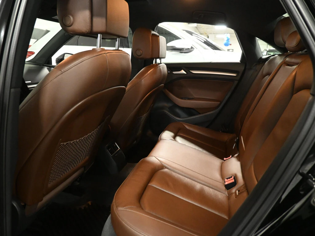 Audi A3 PANORAMA| ПОДГРЕВИ| CARFAX| , снимка 10 - Автомобили и джипове - 53876679