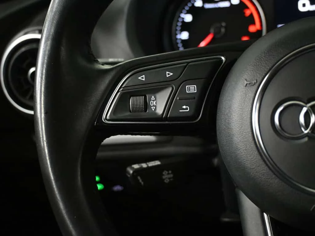 Audi A3 PANORAMA| ПОДГРЕВИ| CARFAX| , снимка 14 - Автомобили и джипове - 53876679