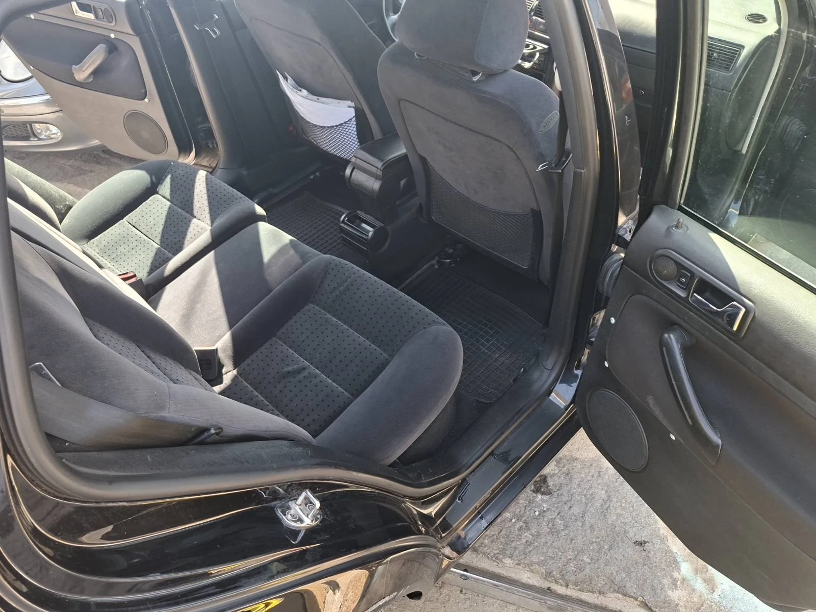 VW Golf, снимка 16 - Автомобили и джипове - 53894673