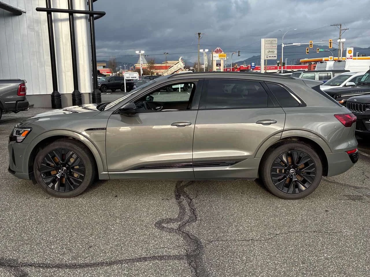 Audi E-Tron * TECH * QUATTRO * 2 ����� * �������� | Mobile.bg � ����������� 15