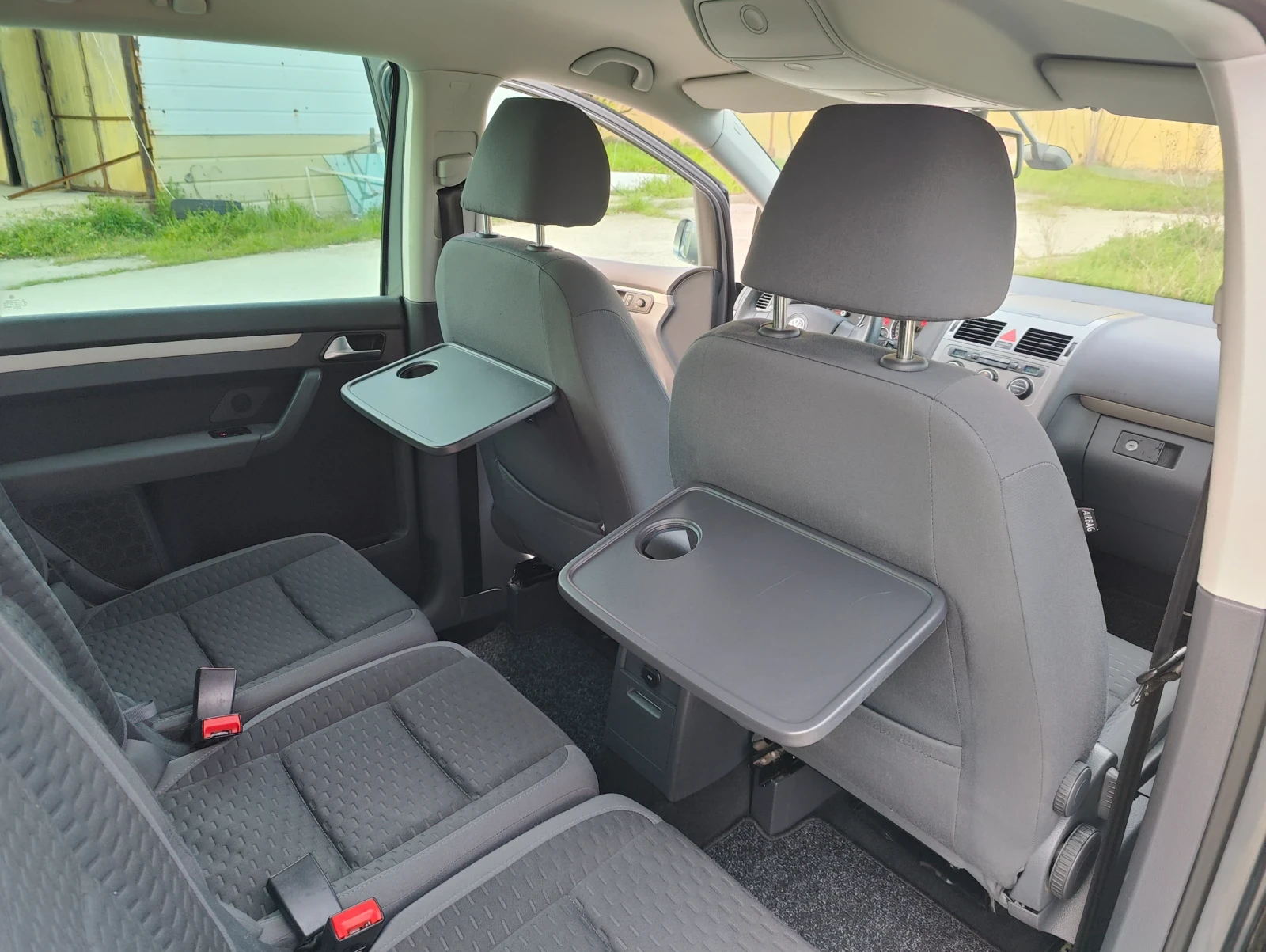 VW Touran 2.0TDI 140�.� 7-������ + ����� ���� | Mobile.bg � ����������� 13