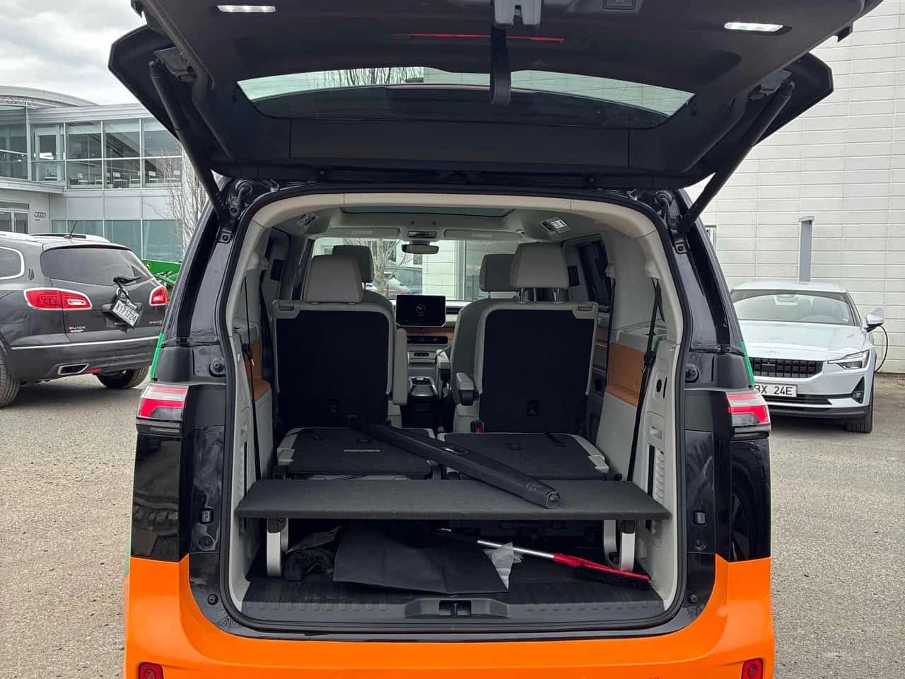 VW ID.Buzz * 1st Edition / ��������� / 360 / 4 MOTION | Mobile.bg � ����������� 13